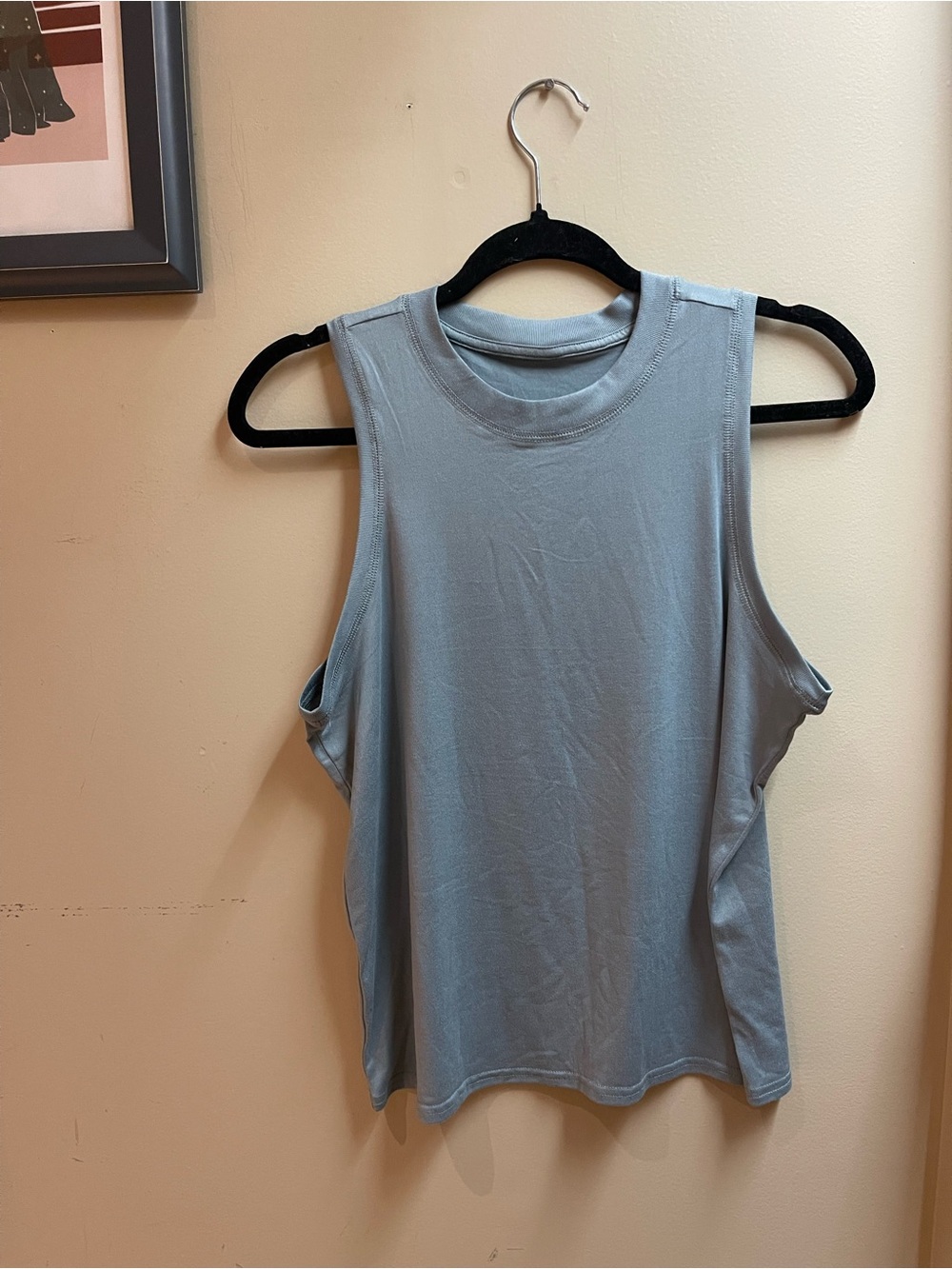 Vuori Women's Muscle Tee Tank - Dusty Blue